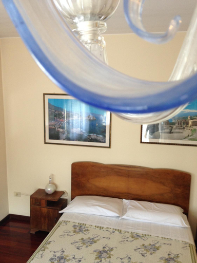 Bedroom 14