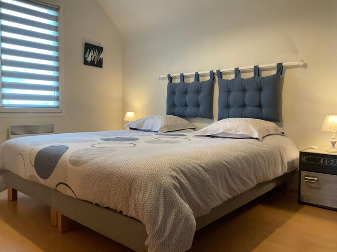 Room 4, Premium Villa With E-car Charging Station, Côtes-d'Armor