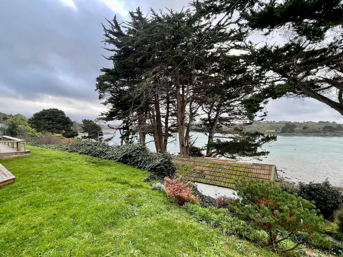 Exterior 5, Holiday Home in Terenez With Sea Views, Finistère