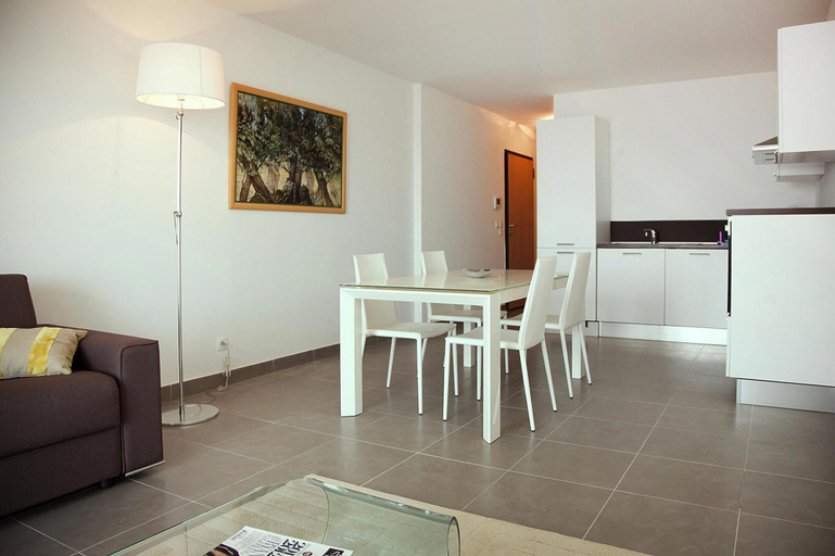 Dining 3, Apartment in Macinaggio by the Beach, Haute-Corse