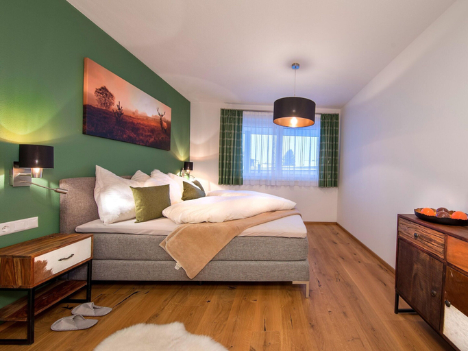 Bedroom 2, Apartment in Neukirchen by Wildkogelbahn, Zell am See