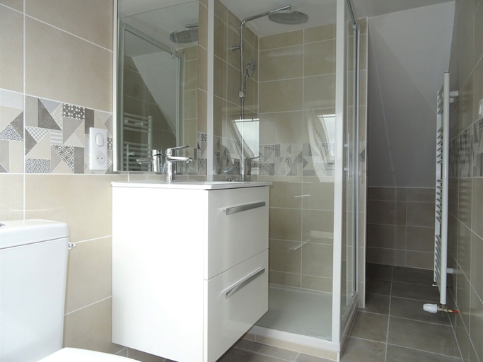 Bathroom 3, Stone House in Treboul Near Pointe du Raz, Finistère