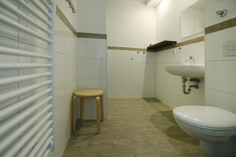 Bathroom 4, Reihenhaus in Plau am See mit Terrasse und Balkon, Ludwigslust-Parchim