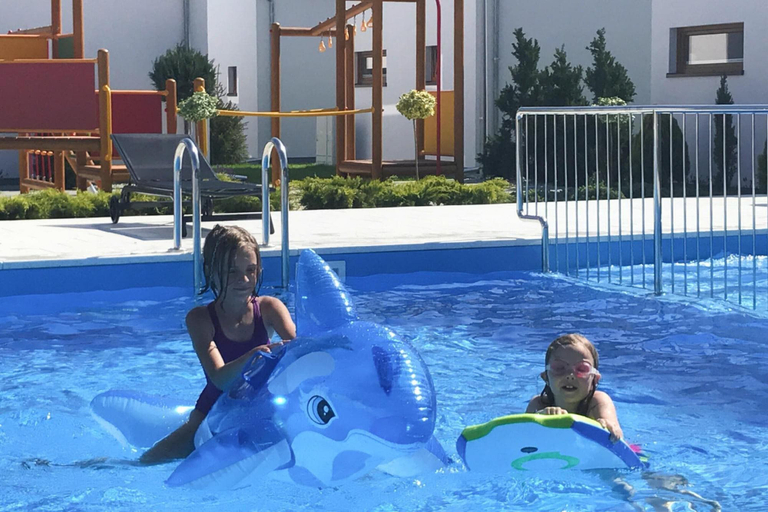 Pool 3, Apartment in Rogowo Near Baltic Sea Beach, Gryfice