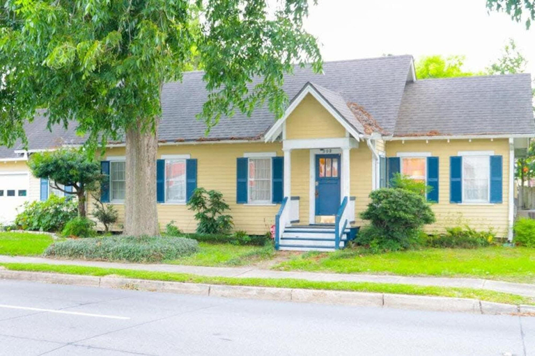 Exterior & Views 2, Corporate Comfort Ideal Accommodation for Work Crews, Lafayette