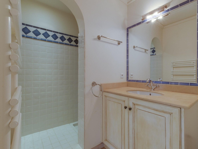 Bathroom 4, Apartment in La Motte With Golf Course, Var