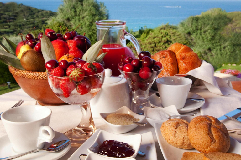 Dining 2, Holiday Residence Punta Falcone Near Beach, Olbia-Tempio