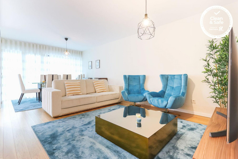 Room 5, Benfica Prime Terrace by Homing, Lisbon