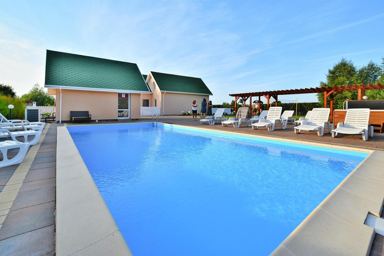 Pool 4, Comfortable Holiday Homes, Pool, Sauna, Jacuzzi, Koszalin