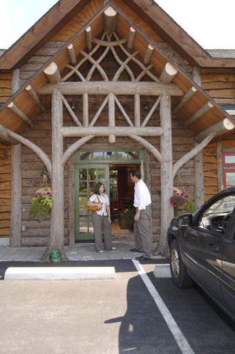 Others 1, Finger Lakes Lodging, Onondaga