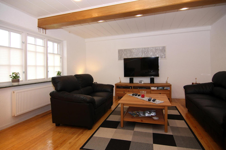 Living room, Wohnung in Rehm-flehde-bargen mit Einer Terrasse, Dithmarschen