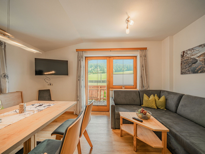 Living area, Apartment in Brixen Near Wilder Kaiser Gondola, Kitzbühel