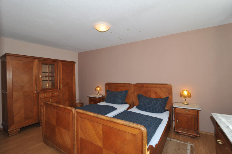 Bedroom 4, Weinhotel Lenz, Cochem-Zell