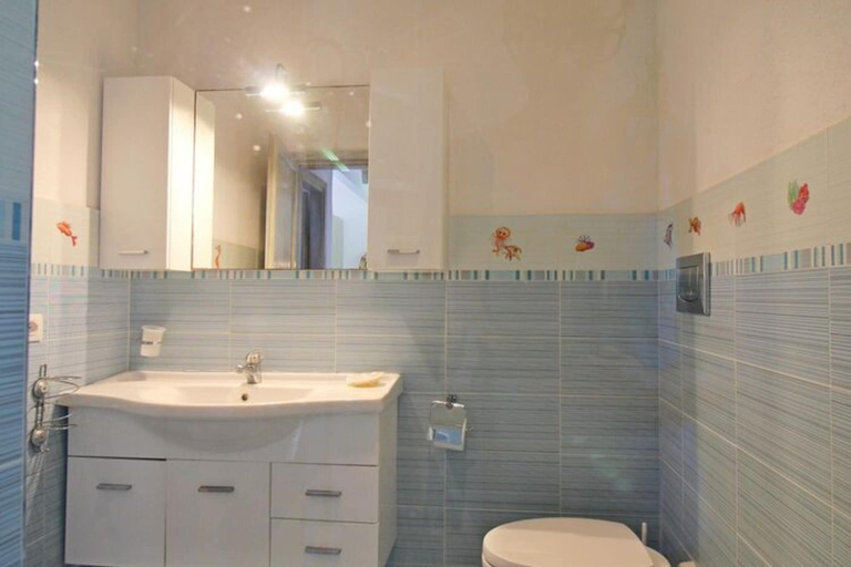 Bathroom 3, Apartment in Costa Rei Near White Sand Beaches, Cagliari