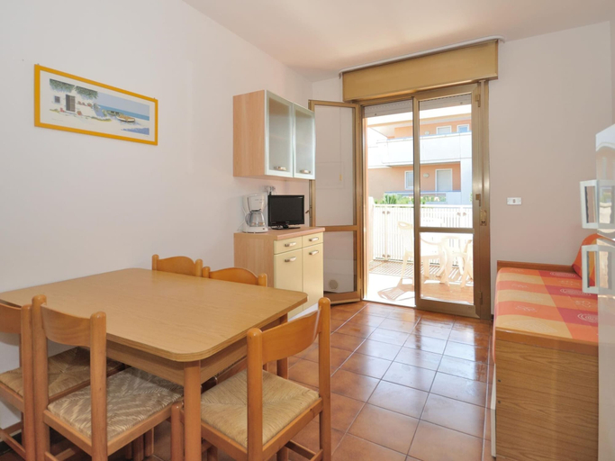 Living room, Apartment in Bibione Near Sandy Beach, Venezia