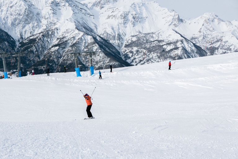 Room 3, Grange Hike Ski - 23C Sestriere, Torino