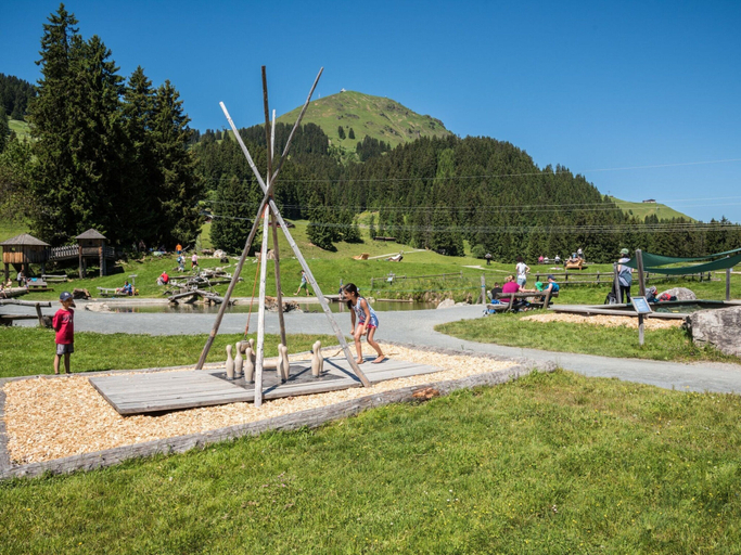 View from property 3, Apartment in Brixen Near Wilder Kaiser Gondola, Kitzbühel