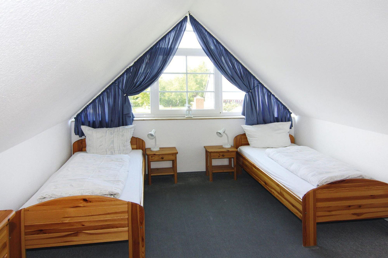 Room 5, Ferienanlage Schuldt, Behrensdorf, Plön