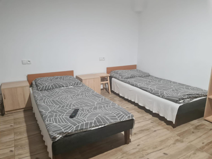 Others 3, NOCLEGI Niemodlin, Opole