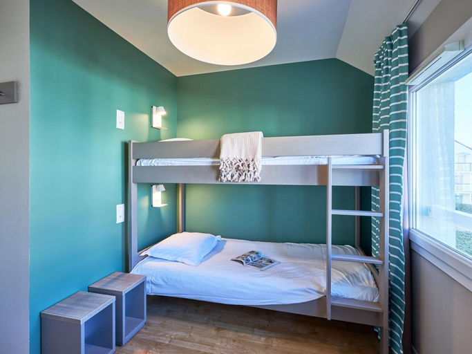 Room 5, Residence Le Chant des Oiseaux in Courseulles-sur-mer, Calvados