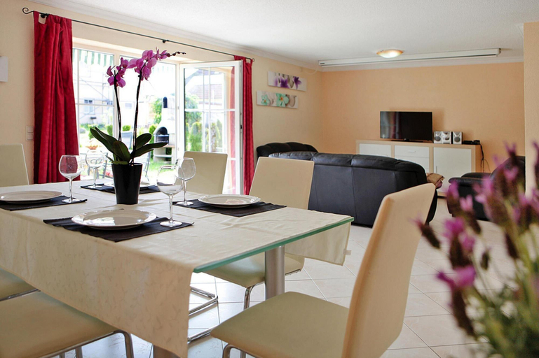 Dining 5, Ferienhauser am Kummerower See, Verchen, Mecklenburgische Seenplatte