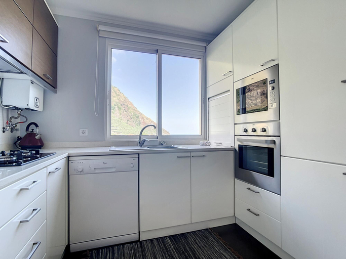 Room 2, Sunny Side by Atlantic Holiday, Ponta do Sol
