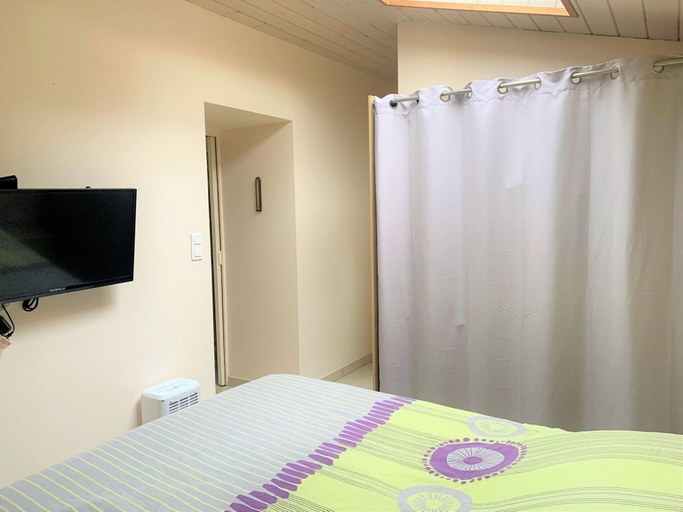 Room 3, Holiday Home, St. Jean-trolimon, Finistère
