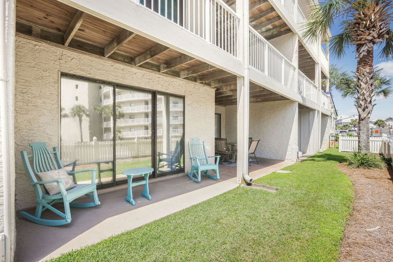 Room 4, Seaside Beach 2102- Beachside Ground Floor, Baldwin