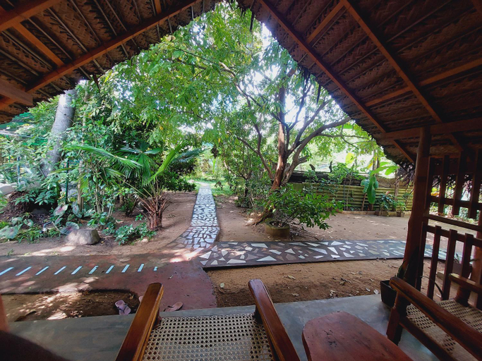Others 3, Inn On The Bay, Koralai Pattu (Valachchenai)