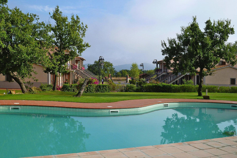 Pool 4, Tourist Resort, Grosseto, Grosseto