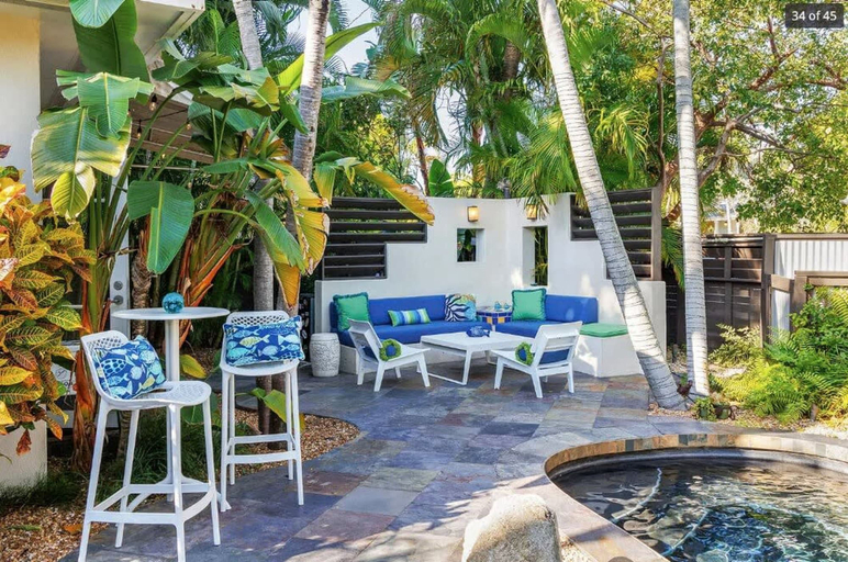 Room 3, Hidden Oasis Gorgeous Home w Pvt Pool, Monroe