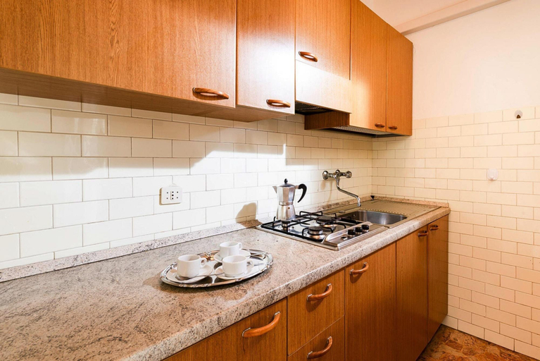 Private kitchen 3, Apartments Aurora A/b, Bibione-ex TUI, Venezia