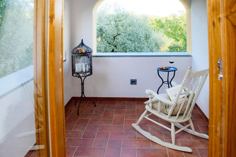 Interior, Villa in Vinci with Pool Panoramic Views, Pistoia