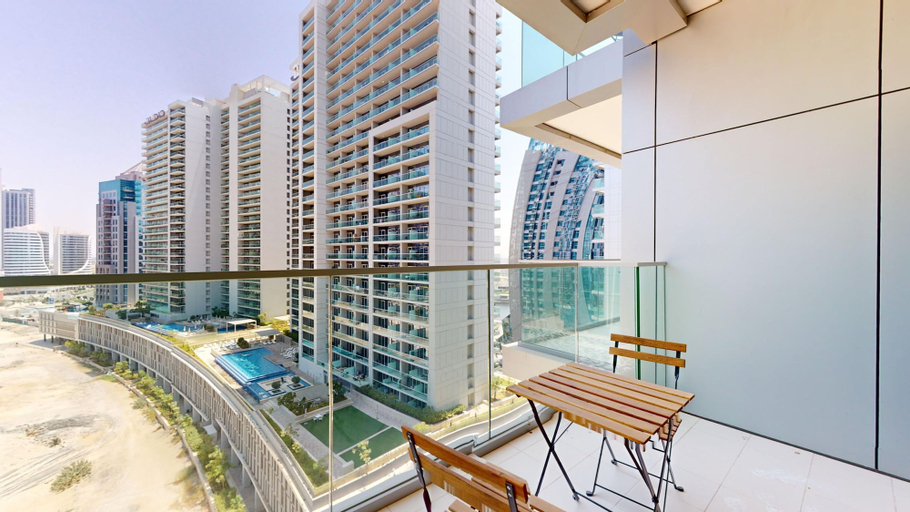 Room 5, Business Bay - Damac Majestine Tower 1219a, Dubai