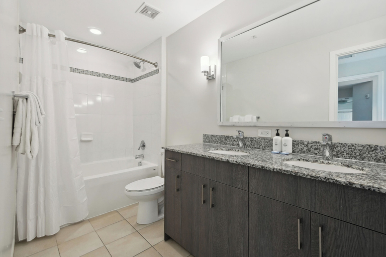 Bathroom 4, Kasa Hollywood Ft. Lauderdale, Broward