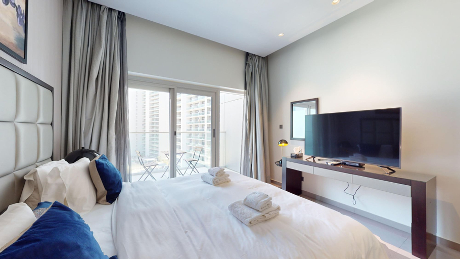 Room 2, Business Bay - Damac Majestine Tower 1219a, Dubai