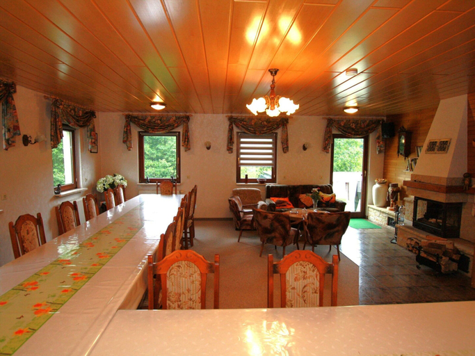 Dining 2, Gemutliche Ferienwohnung in Altenberg, Sächsische Schweiz-Osterzgebirge