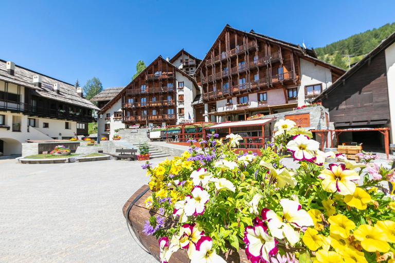 Room 5, Grange Hike Ski - 11C Sestriere, Torino