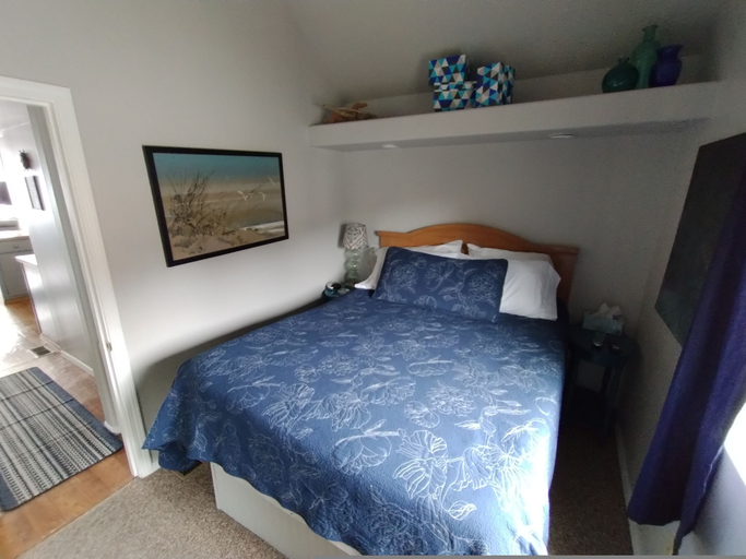 Bedroom 3, Oceanfront Cabin 6 w Jacuzzi Awe-inspiring View, Del Norte