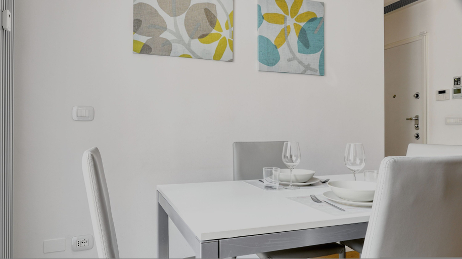 Others 4, Italianway Comfort - Tortona 14 A, Milano