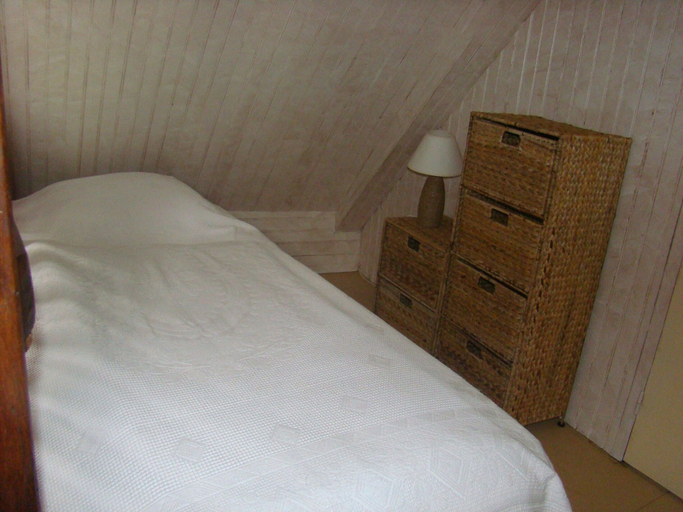Room 2, Breton Granite Stone House, Camaret-sur-mer, Finistère