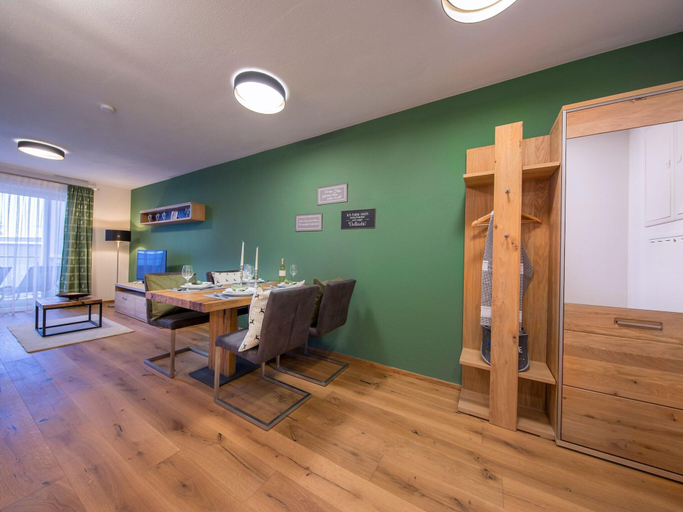 Others 4, Apartment in Neukirchen by Wildkogelbahn, Zell am See