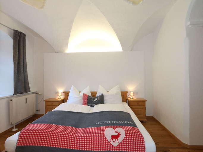 Bedroom 4, Apartment in Fugen near Spieljochbahn, Schwaz