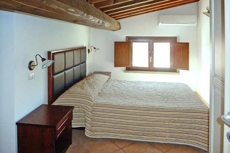 Bedroom 5, Apartment in Vada With Garden Furniture, Livorno