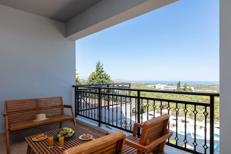 Room 5, Villa Kyveli in Rethymno, Crete