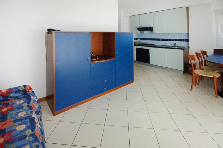 Private kitchen 4, Residence Oltremare in San Benedetto del Tronto, Ascoli Piceno