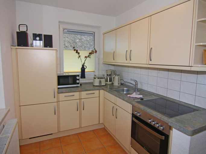 Private kitchen 3, Appartementhaus in Trassenheide, Vorpommern-Greifswald
