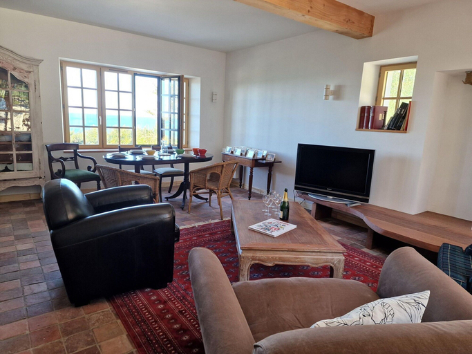 Living area 3, Breton Holiday Home With sea View, Plougasnou, Finistère