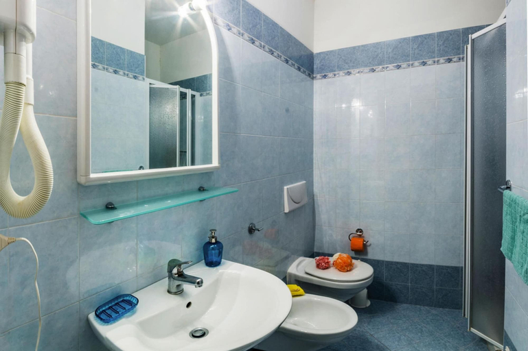 Others 5, Apartment in Bibione Spiaggia 300 m From the sea, Venezia