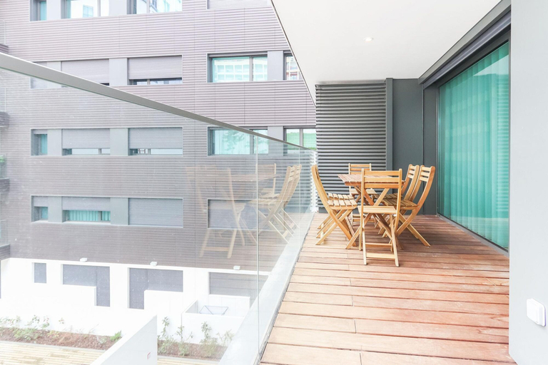 Room 2, Benfica Prime Terrace by Homing, Lisbon